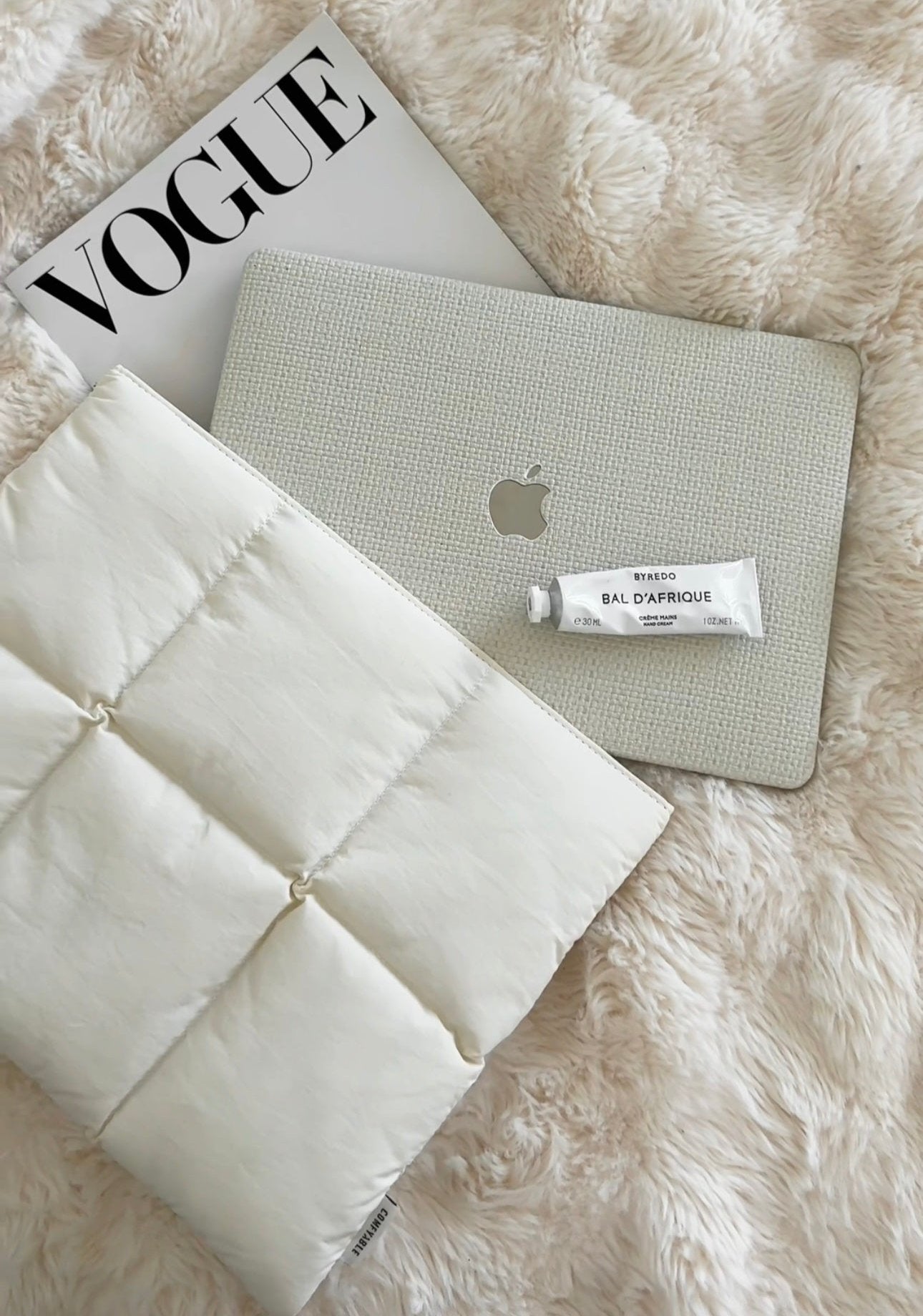 The Amalia Puffer Laptop Cover